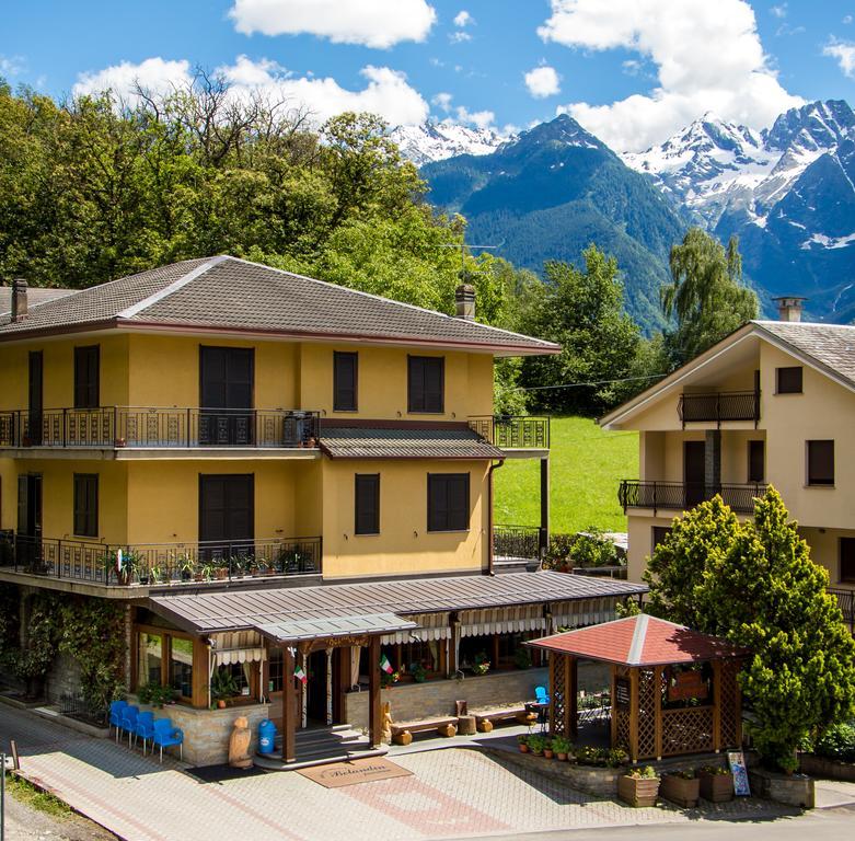 Belandin Ristorante Hotel Teglio Zimmer foto